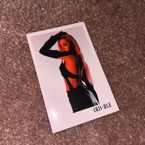 Yuqi (G)-IDLE photocard